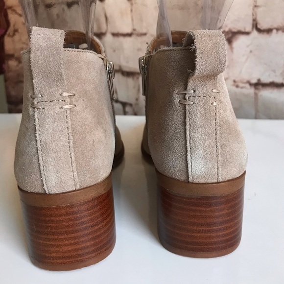 FRANCO SARTO RORY Tan Suede laser cut ankle boots Size 7 booties - Picture 3 of 15